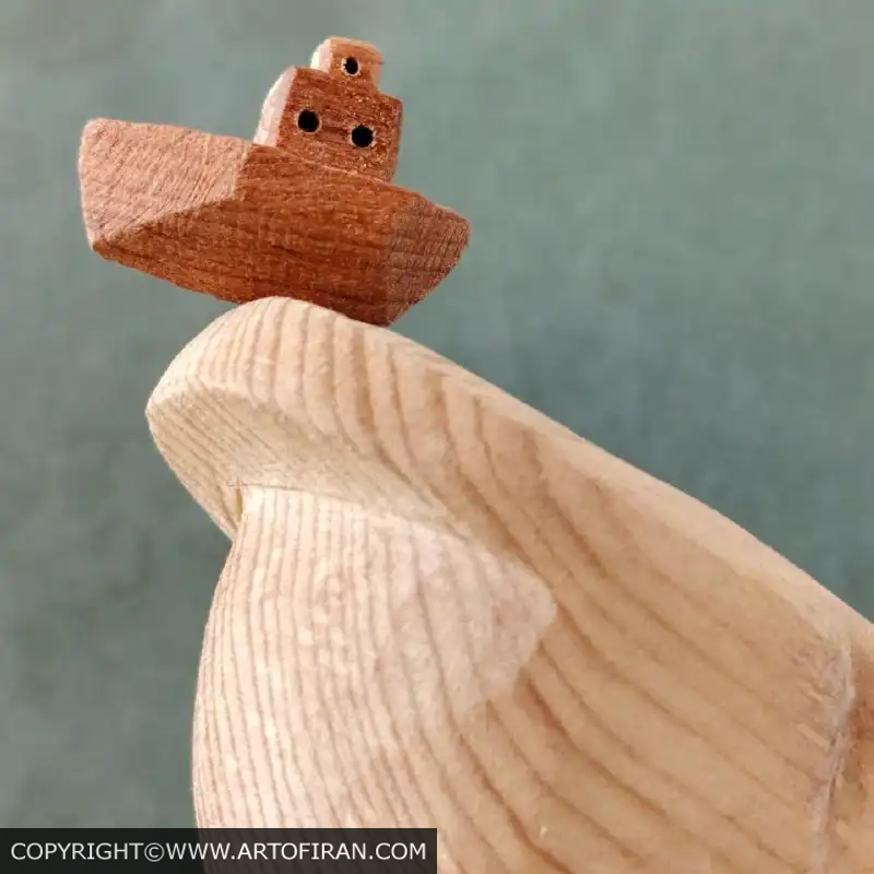مجسمه چوبی نهنگ تنها، چوب نراد - تصویر 2